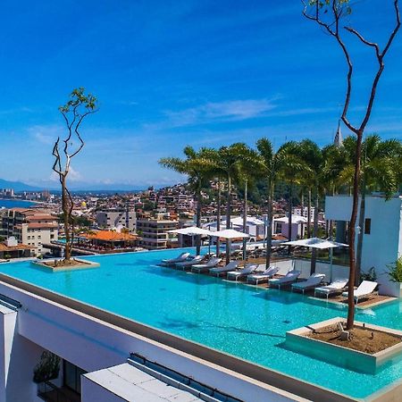 Pier 57 - 510 Luxury Rooftop 2 Bedroom Condo In Romantic Zone ปูแอร์โตบาญาร์ตา ภายนอก รูปภาพ